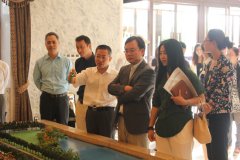 五矿建设副主席兼董事总经理何剑波视察营口公司