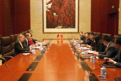 周总裁会见巴斯夫集团执行董事会副主席薄睦乐