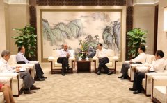 何文波拜会上海市副市长周波